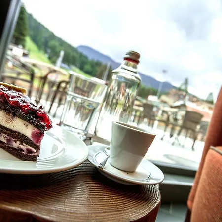 Rila Hotel 4*